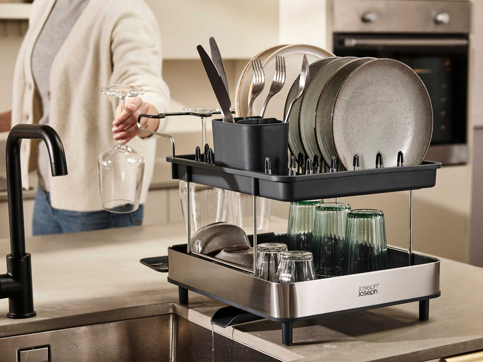 2-joseph_joseph_excel_stell_2-tier_dish_rack_grau_abtropfgestell_edelstahl_platzsparend_16